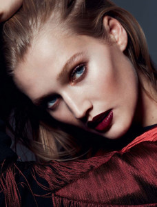 party-ready-makeup-toni-garrn01