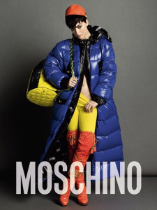 KatyPerry_MoschinoAW15